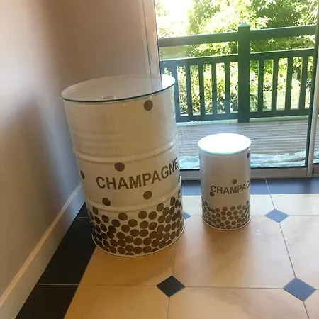 فيلة Magnifique , Jardin Et Terrasse